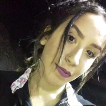 Emprego de babá em São João de Meriti: emprego de babá Mayara