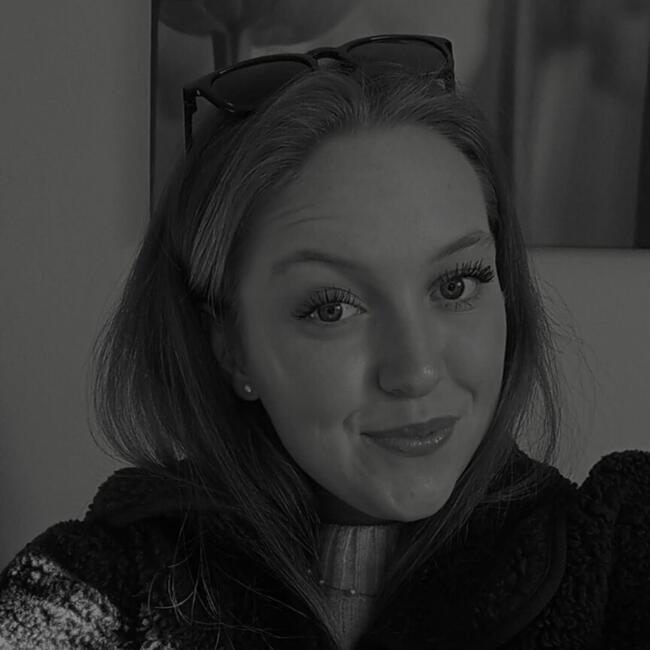 Babysitter in Brno: Adéla