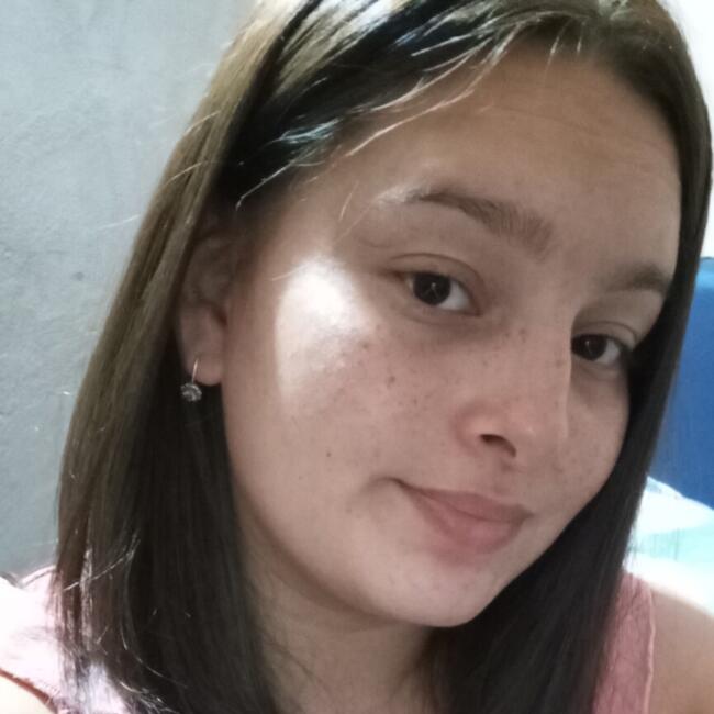 Babysitter in Capiatá: Fabiana