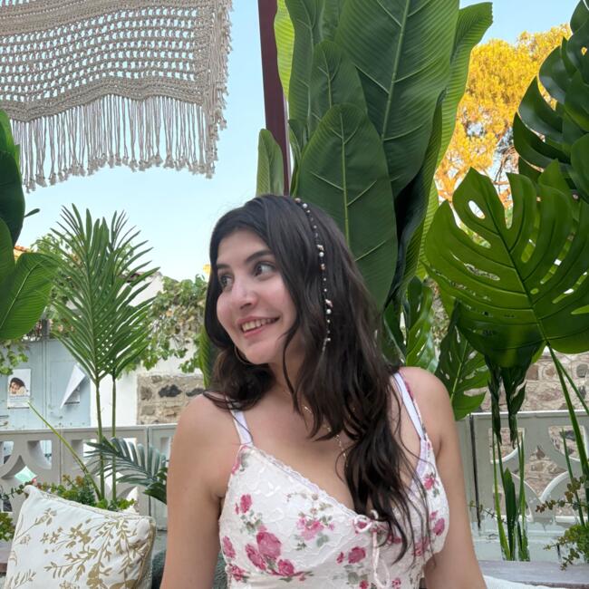 Babysitter in Woluwe-Saint-Pierre - Sint-Pieters-Woluwe: Selma