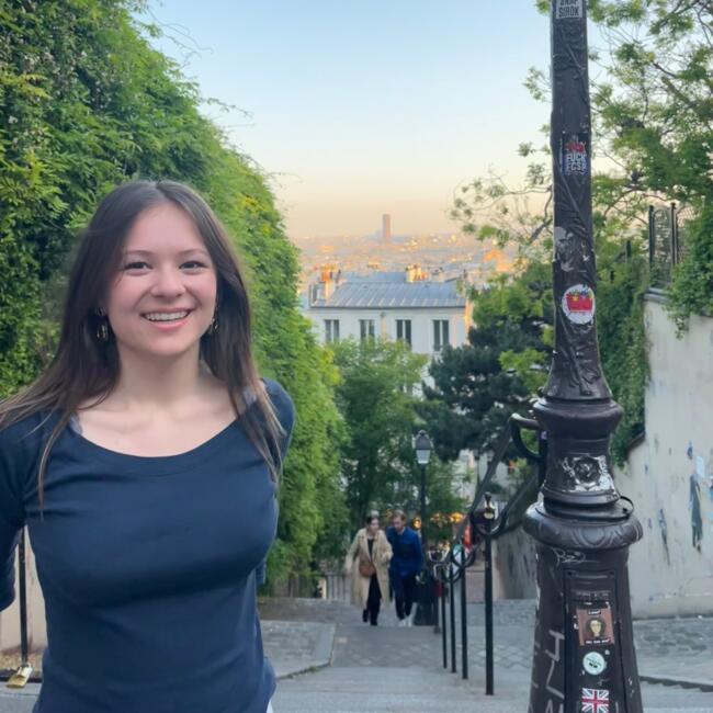 Babysitter in Fontenay-sous-Bois: Elisa