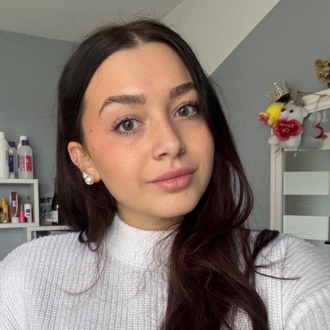 Opiekunka do dziecka w Rzeszów: Zuzia