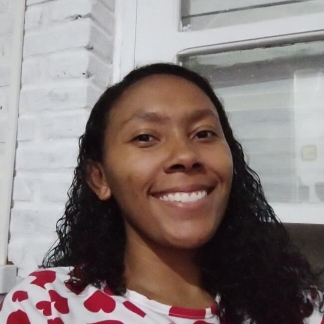 Babysitter in Franco da Rocha: Mariana