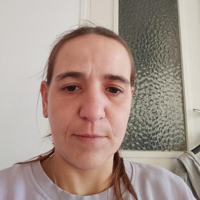 Job de garde d'enfants à Bonneval: Delphine