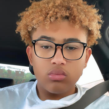 Babysitter in Stamford: Tyler