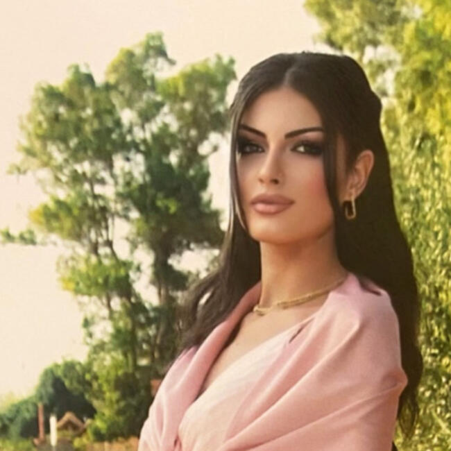 Babysitter in Pomezia: Sofia