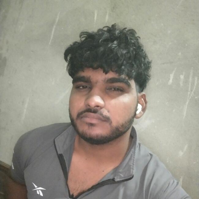 Babysitter in Gurugram: Surya