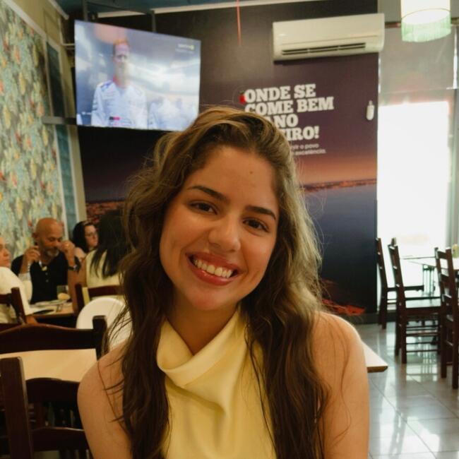 Babysitter em Alcochete: Nayanndra