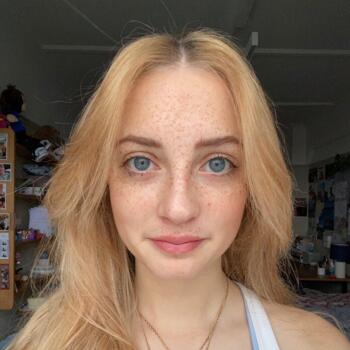 Babysitter in Wellington: Jessica