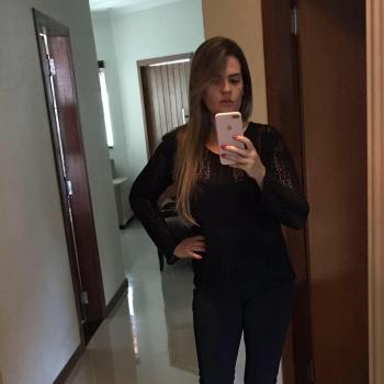 Babá Taguatinga: Renata