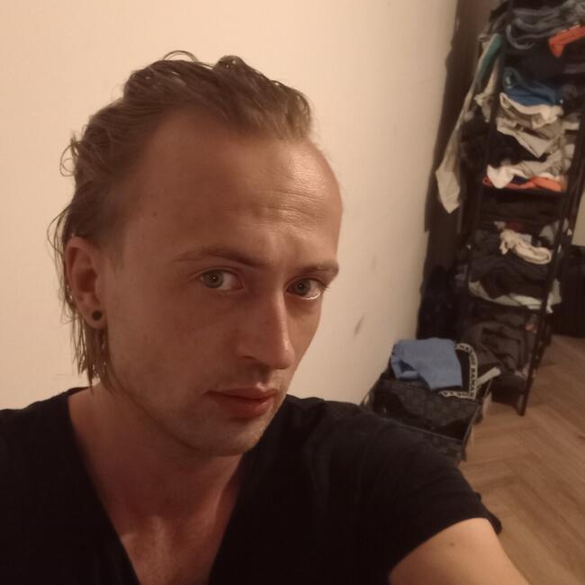 Babysitter in Zwijndrecht: Sebastiaan