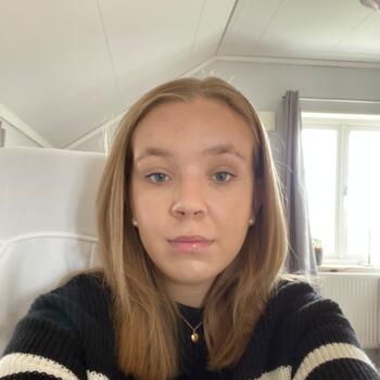 Babysitter in Nyköping: Meja