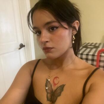 Babysitter in Heredia: Andrea