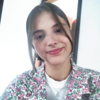 Babá em Blumenau: Luiza