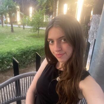 Babysitter in Langhirano: Gjeni