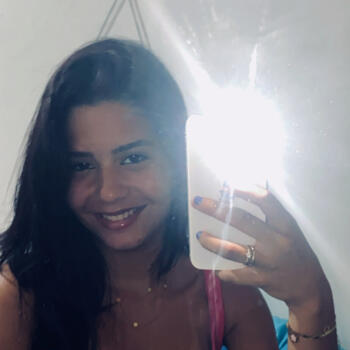 Babá em Campo Grande: Flavia