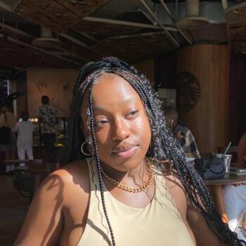 Babysitter Soweto: Amara