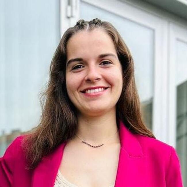 Babysitter em Vila Franca de Xira: Tânia