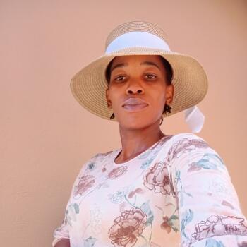 Nanny Kempton Park: Zamaqwathi
