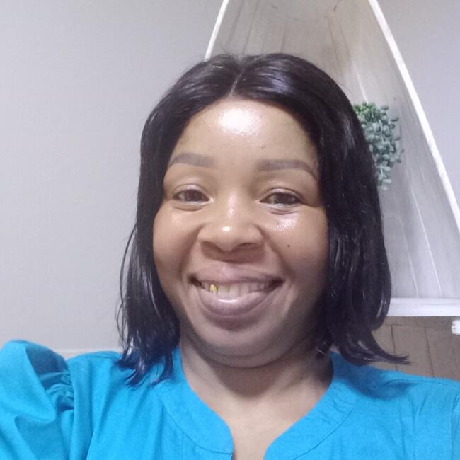 Babysitter in Centurion: Lindiwe