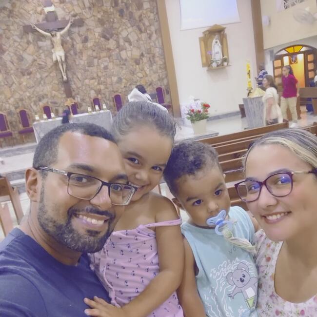 Emprego de babá em Carapicuíba: Leidiane