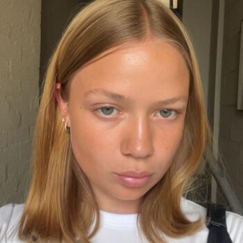 Nanny en París: Sterre