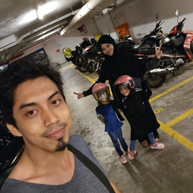 Kerja pengasuh di Nusajaya: Safwan