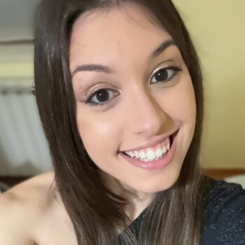 Babysitter em Coimbra: Emilia