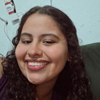 Babá em Campo Grande: Tainara Bogarim