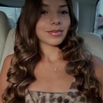 Babysitter in Annecy: Elena