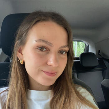 Babysitter in Nice: Jana