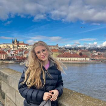 Babysitter Crema: Sara