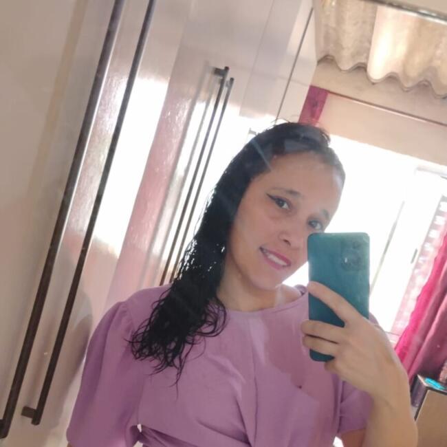 Emprego de babá em Guarulhos: Dayse