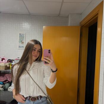 Babysitter in Murcia: MARIA