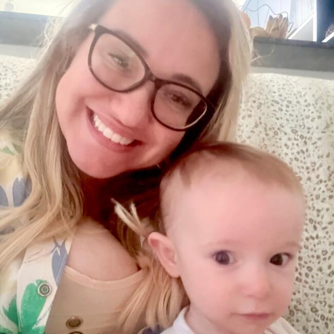Emprego de babá em São Paulo: Flavia