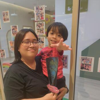 Trabajo para niñera en Kuala Lumpur: trabajo para niñera Suresh