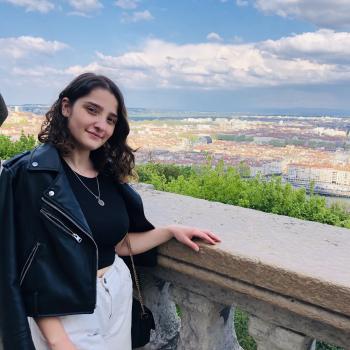 Baby-sitter in Lyon: Rabiya