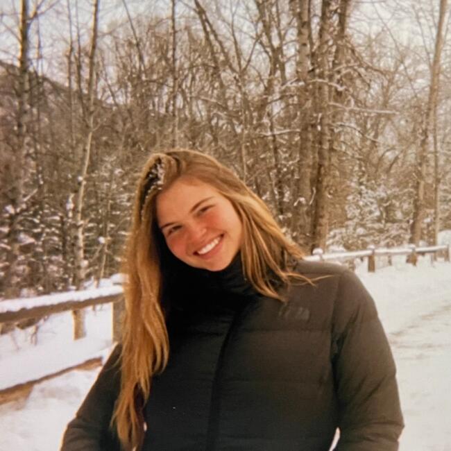 Babysitter in Everett (Massachusetts): Luiza