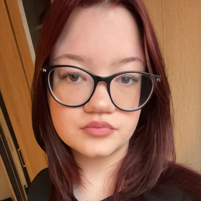 Babysitter in Eeklo: Jennifer