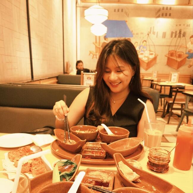 Babysitter in Jakarta: Audya