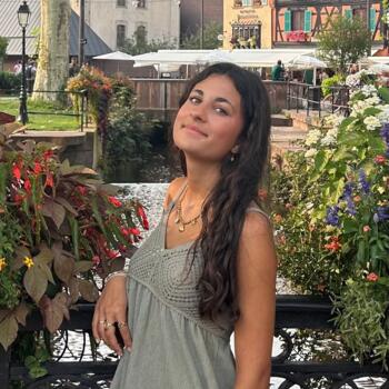 Babysitter in Annoeullin: Lisa