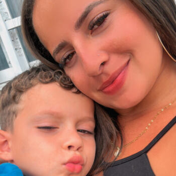 Emprego de babá em Ipojuca: emprego de babá Thais