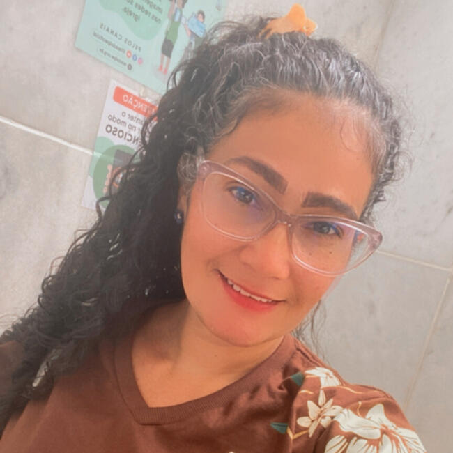 Babá em Recife: Renata