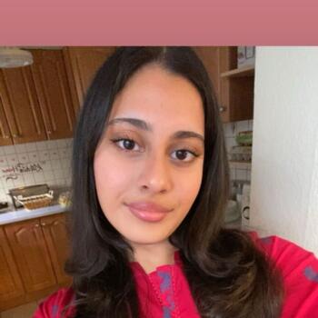 Babysitter in Berlin: Aribah