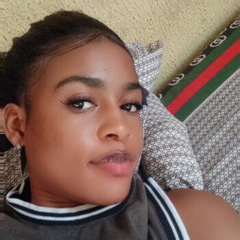 Babysitter in Abakaliki: Christabel