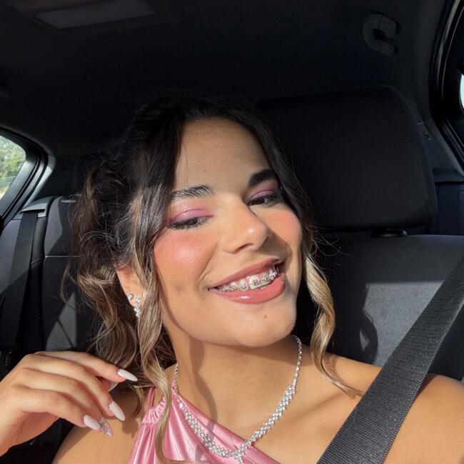 Babysitter em Queluz: Ana