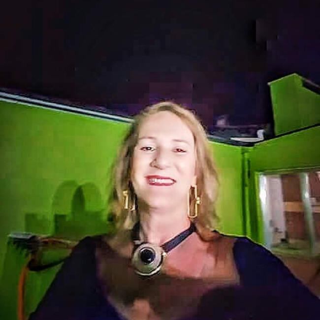 Babysitter in Pelotas: Raquel Denis