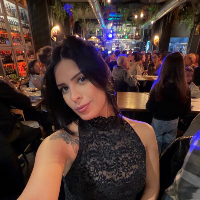 Babysitting job in Cinisello Balsamo: Jaru García