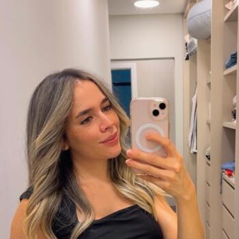 Parent Lambaré: Sofia Cristal