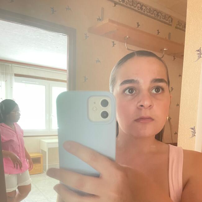 Babysitter in Ris-Orangis: Celia